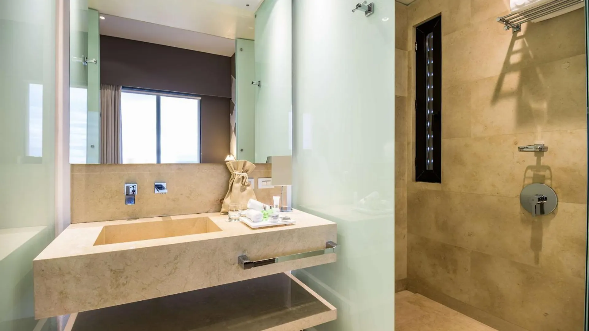Hotel NH Collection Bogota Terra 100 Royal